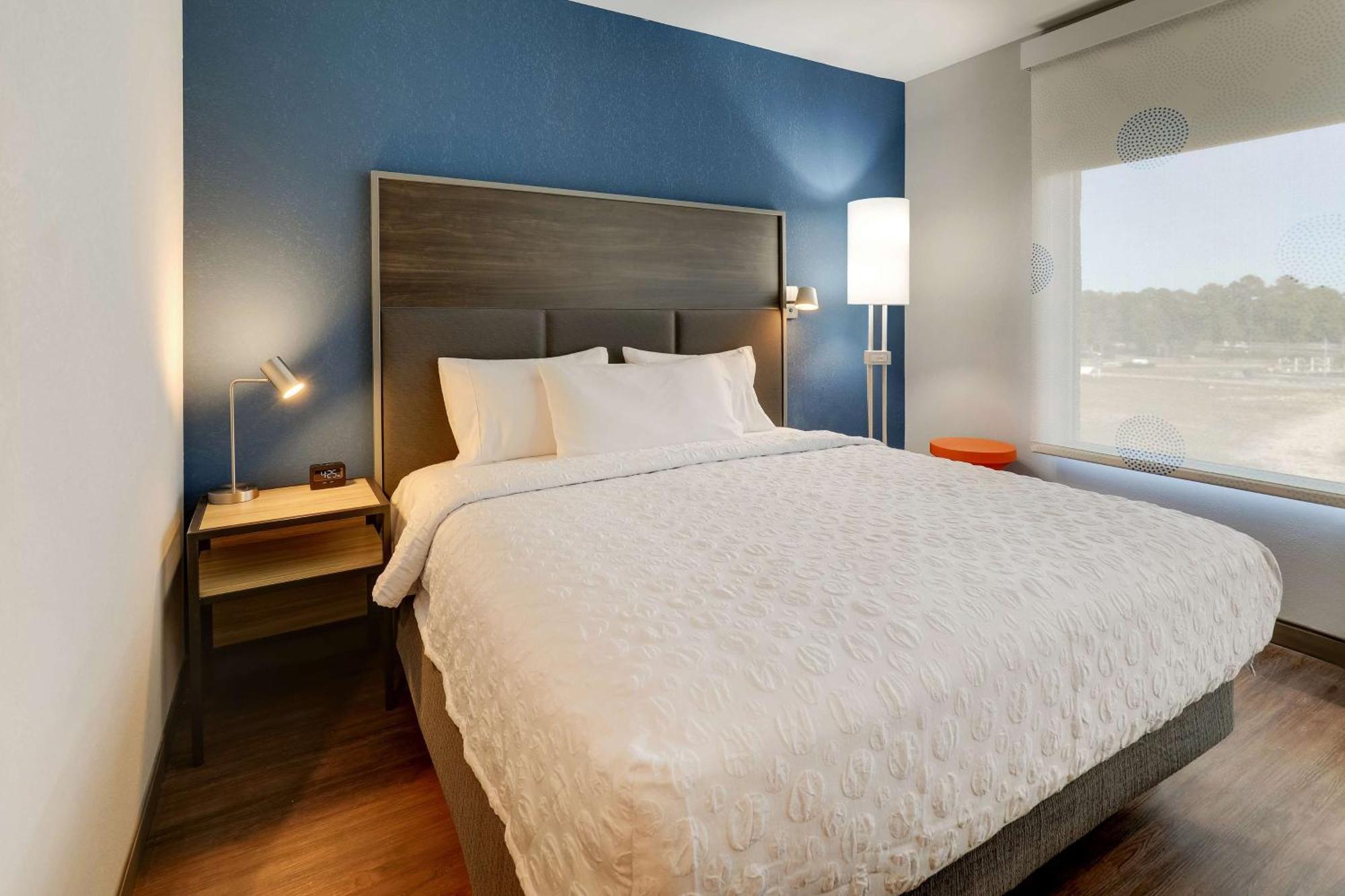 Tru By Hilton Leland Wilmington Hotel ภายนอก รูปภาพ