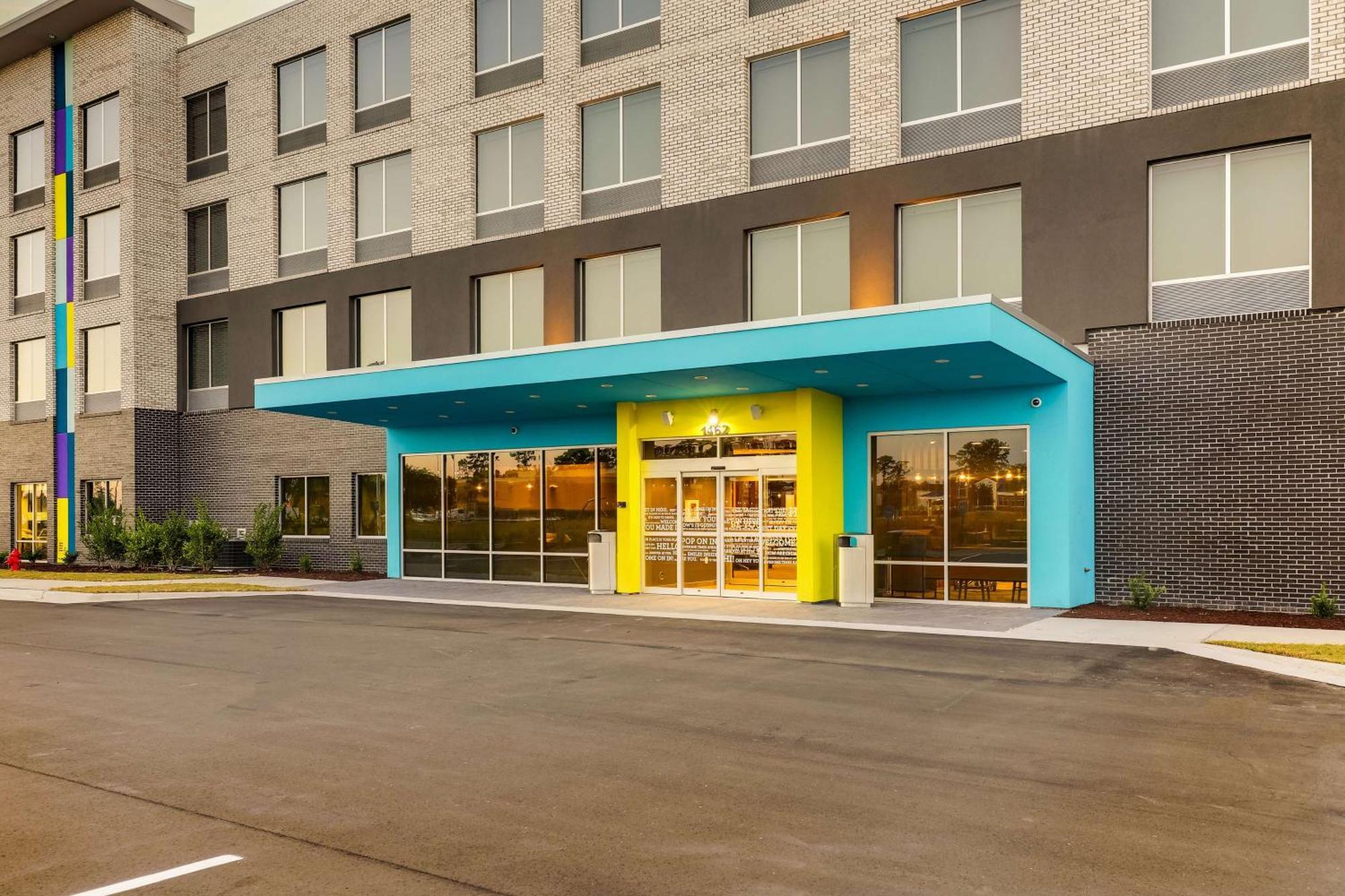 Tru By Hilton Leland Wilmington Hotel ภายนอก รูปภาพ