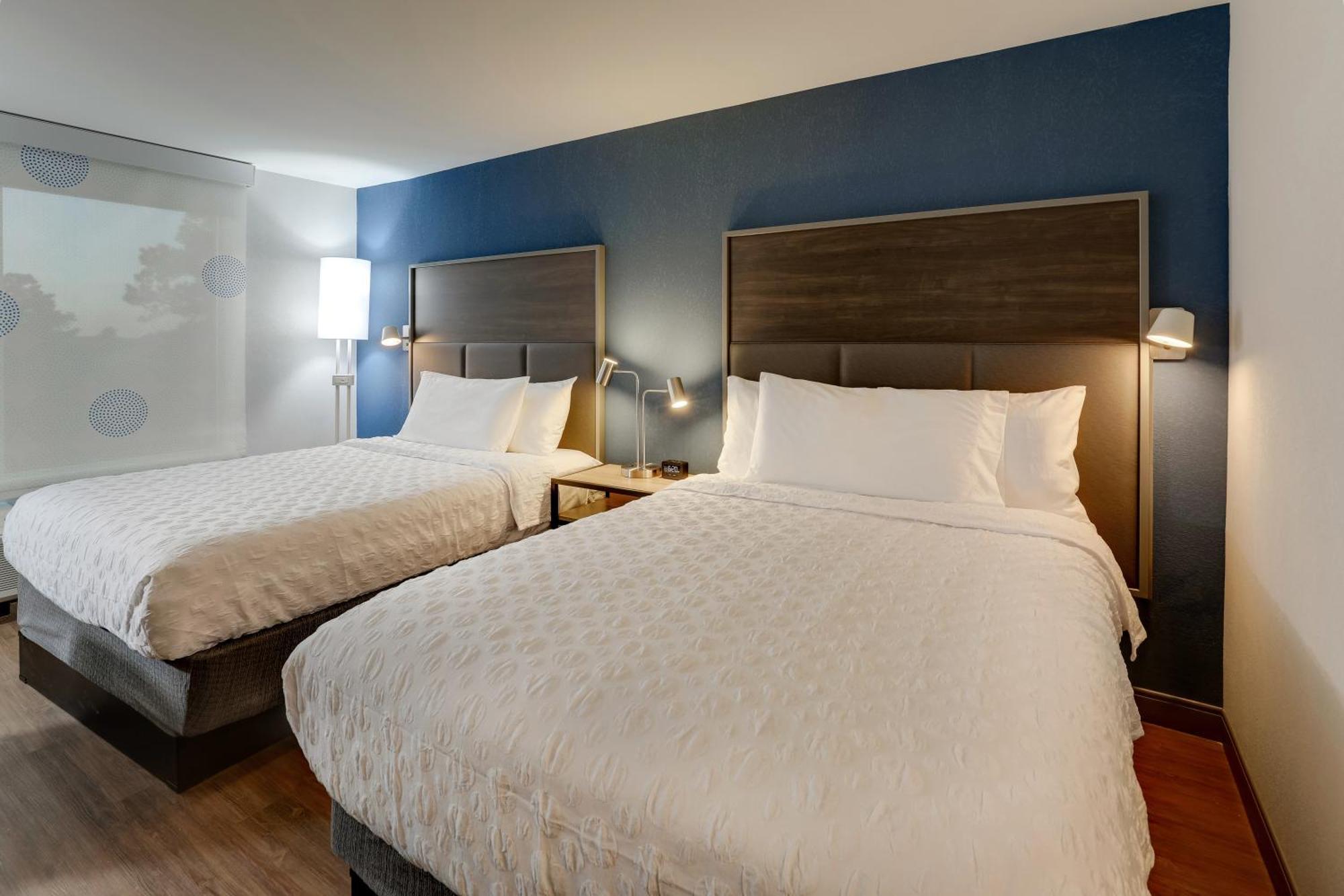 Tru By Hilton Leland Wilmington Hotel ภายนอก รูปภาพ