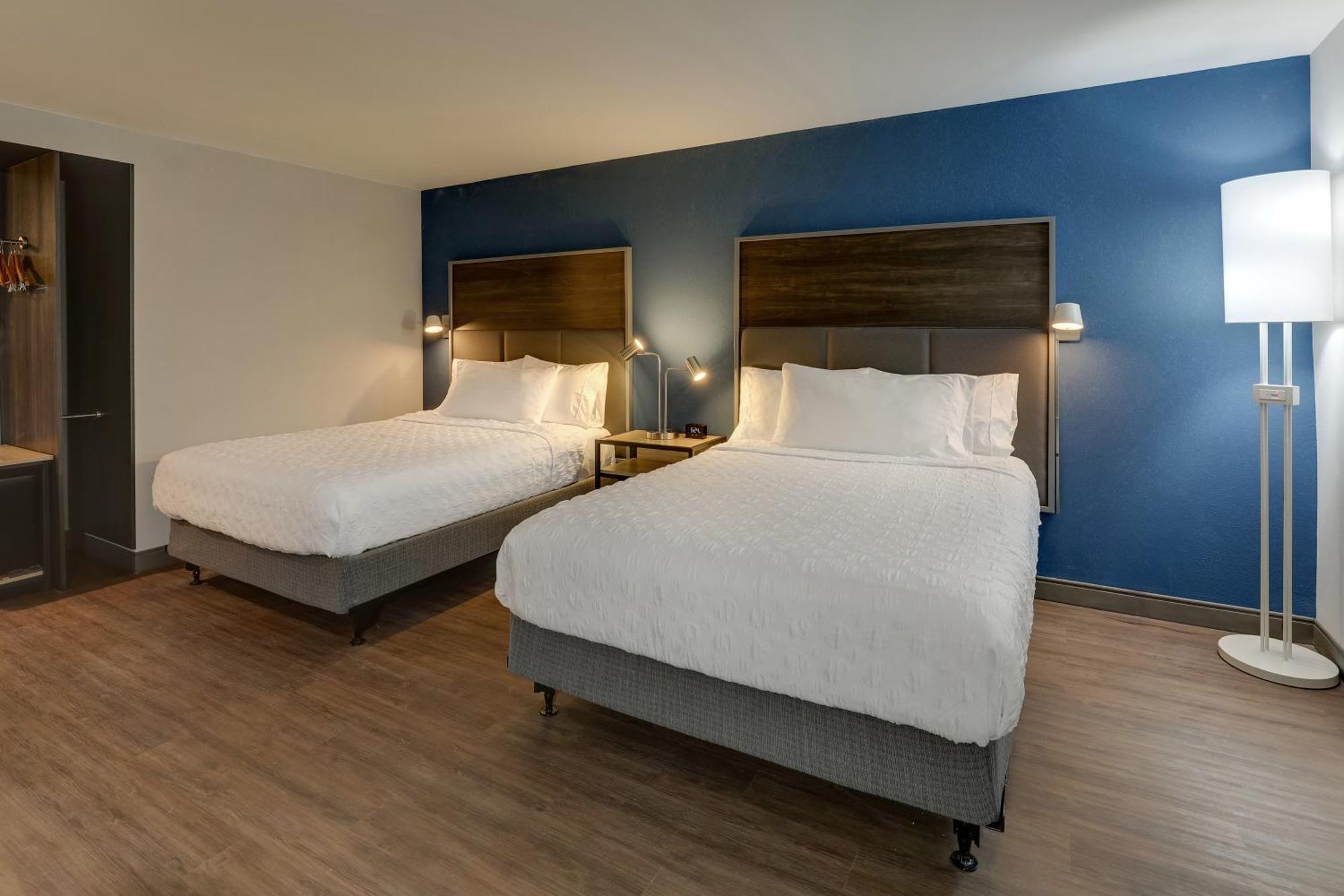Tru By Hilton Leland Wilmington Hotel ภายนอก รูปภาพ