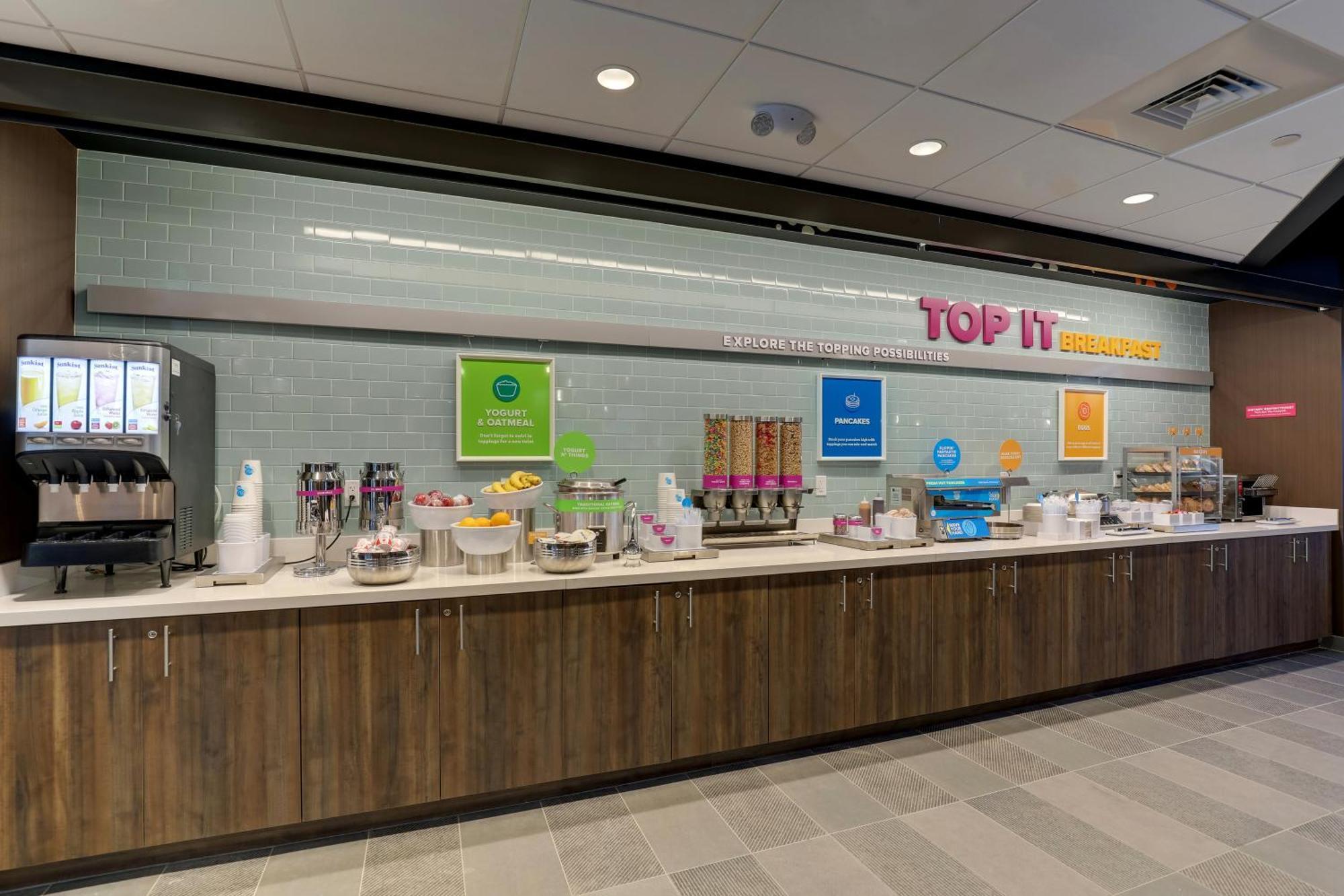 Tru By Hilton Leland Wilmington Hotel ภายนอก รูปภาพ